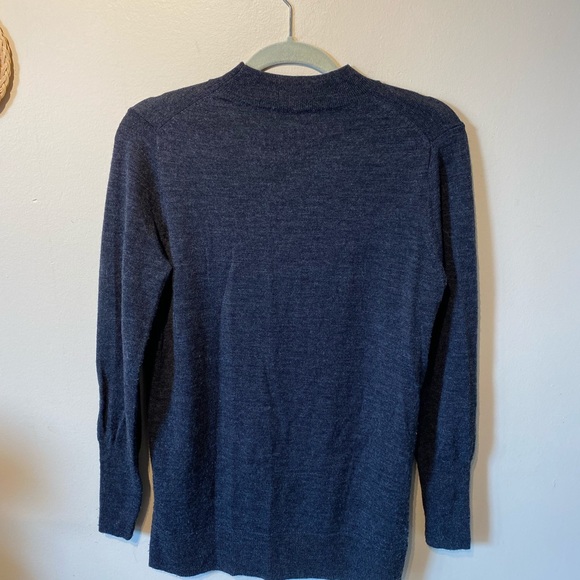 Badgley mischka size small merino wool sweater. - Picture 5 of 6